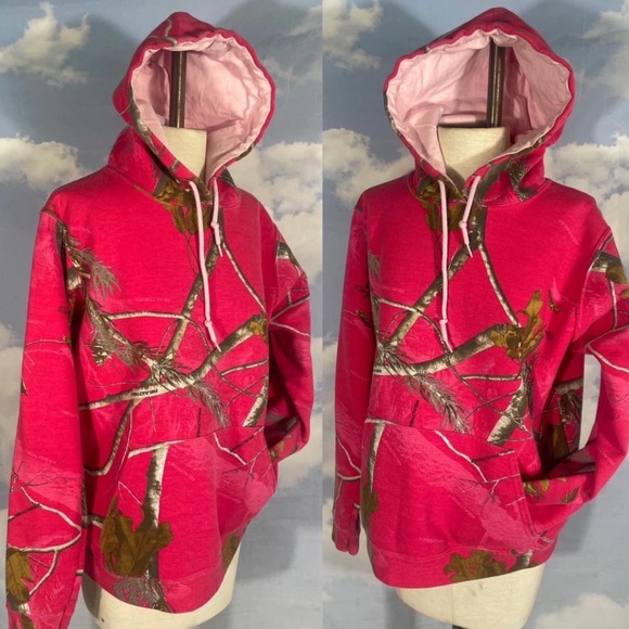Realtree Tops - Realtree Hoodie Women's Size S Pink Camo Hunting Outdoor Hooded  Sweatshirt Warm